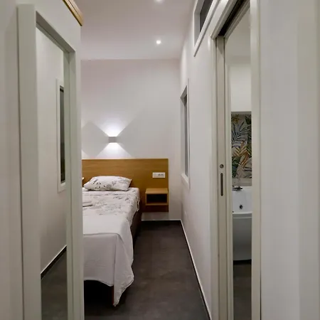 Eos - Elegants Apartments & Suites Syracuse Buitenkant foto