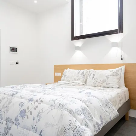 Eos - Elegants Apartments & Suites Syracuse Buitenkant foto