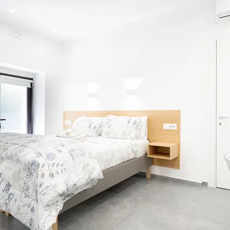 Eos - Elegants Apartments & Suites Syracuse Buitenkant foto