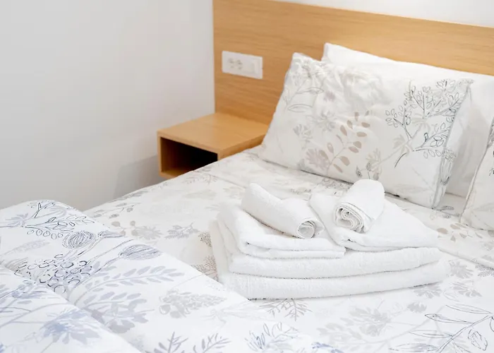 Eos - Elegants Apartments & Suites