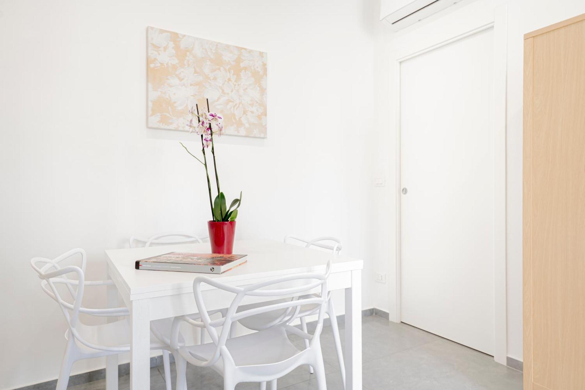 Eos - Elegants & Apartment