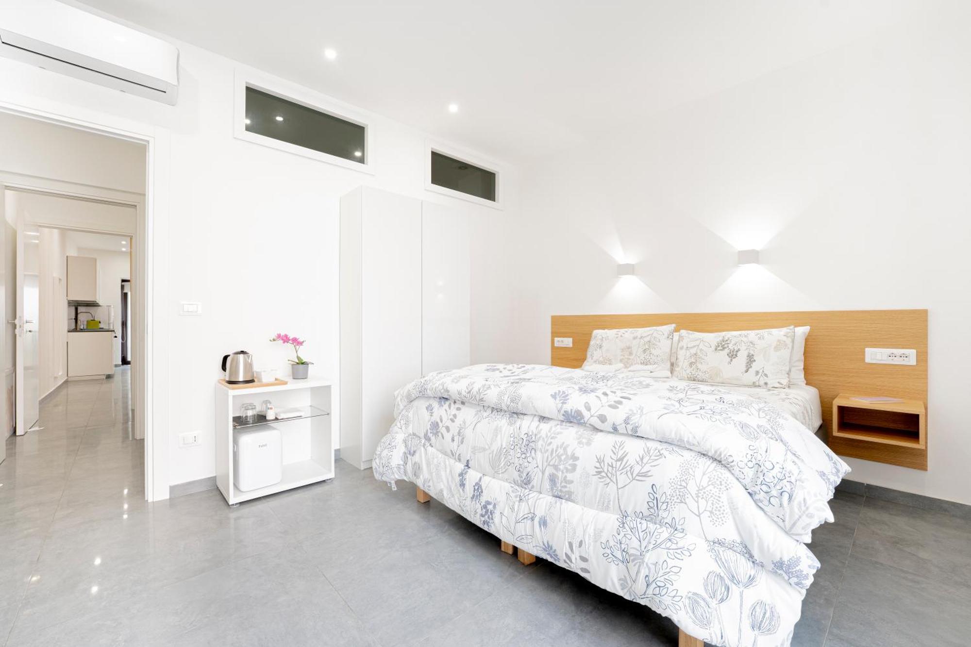 Eos - Elegants & Apartment *